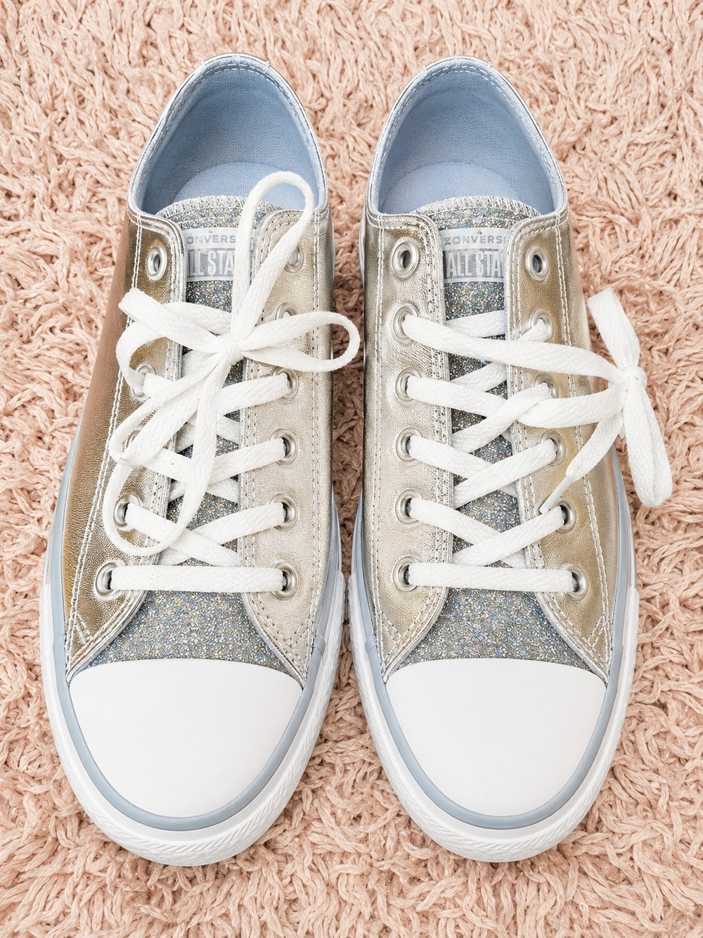 Converse All Star Silver Glitter Low Top Sneakers Women's Size 9 – Worn Once